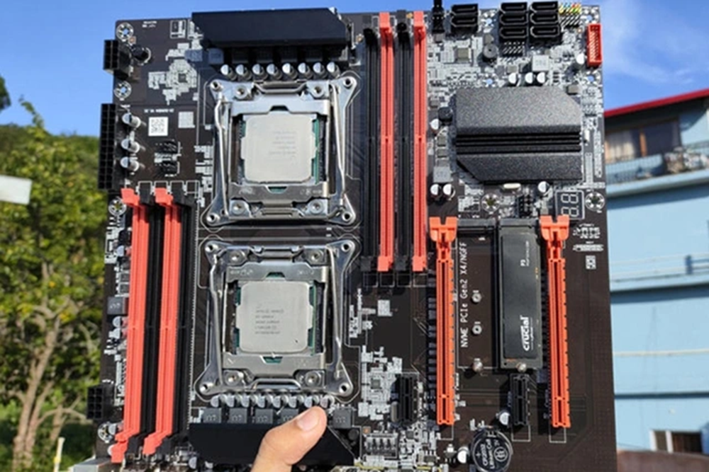 Main 2 CPU để làm gì?