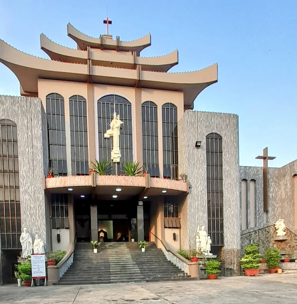 Giờ lễ Nhà thờ Bến Cát