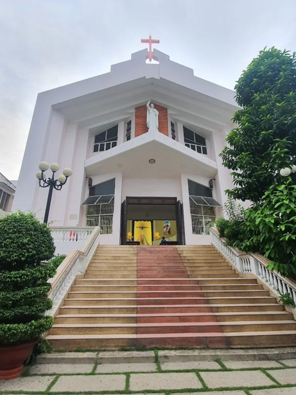 Giờ lễ Nhà thờ Chính Lộ