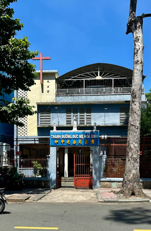 Giờ lễ Nhà thờ Đức Bà Hòa Bình