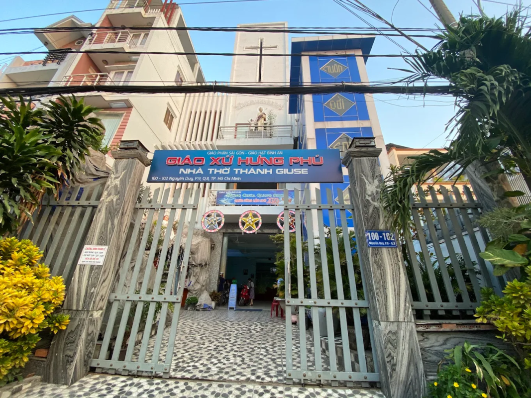 Giờ lễ Nhà thờ Hưng Phú