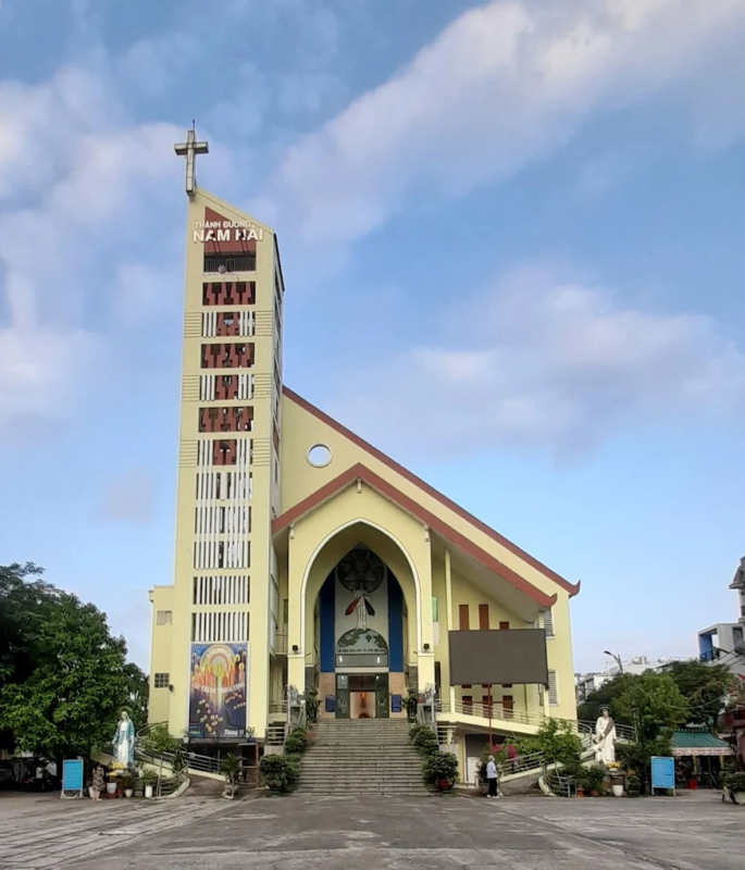 Giờ lễ Nhà thờ Nam Hải