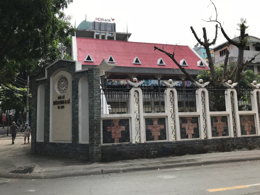 Giờ lễ Nhà thờ Phanxicô Đa Kao