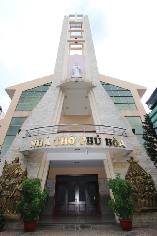 Giờ lễ Nhà thờ Phú Hòa