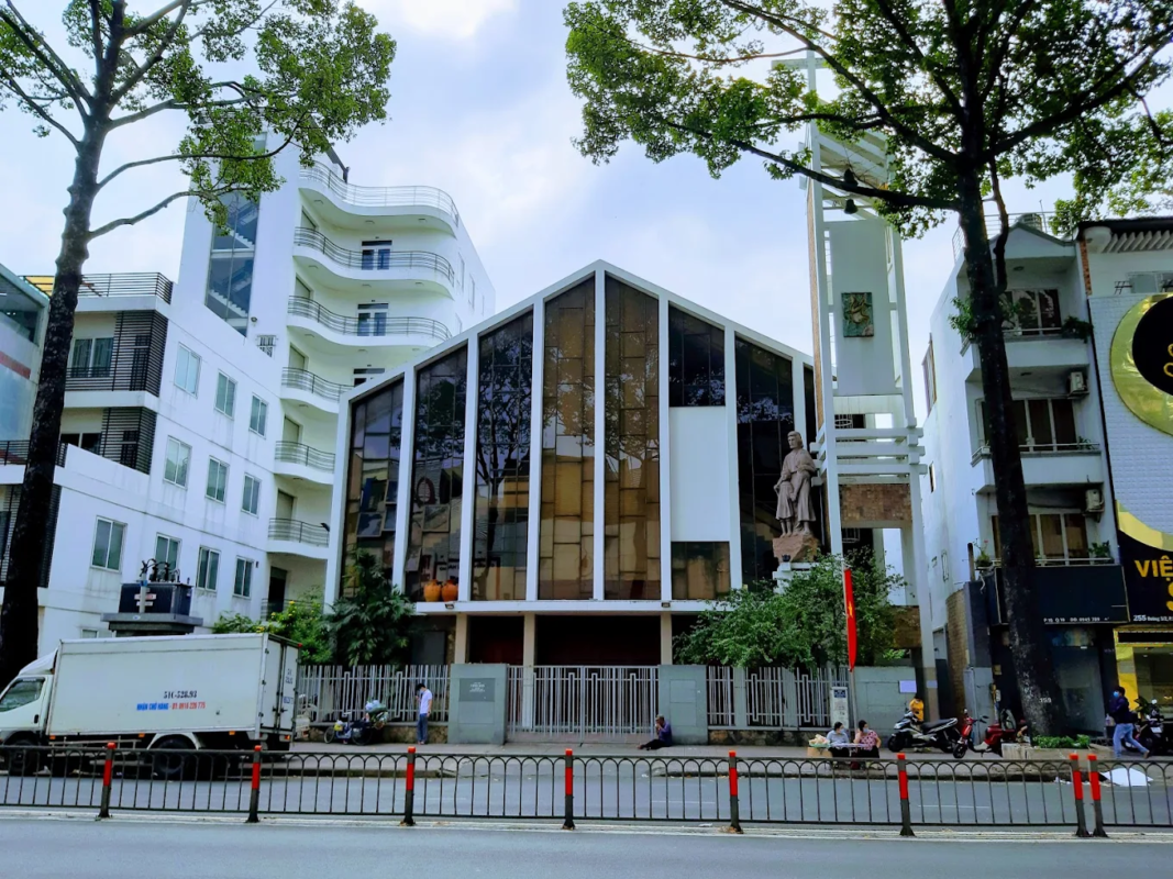 Giờ lễ Nhà thờ Vinh Sơn Phaolô