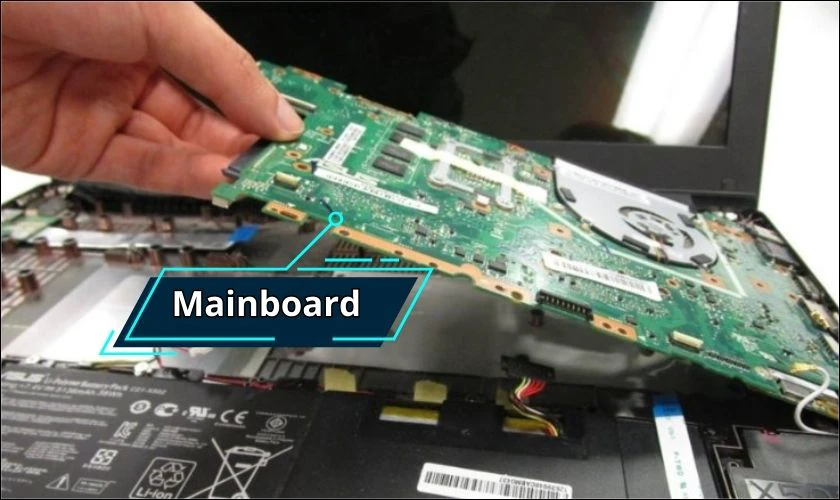 Sửa main laptop không lên nguồn bao nhiêu tiền?