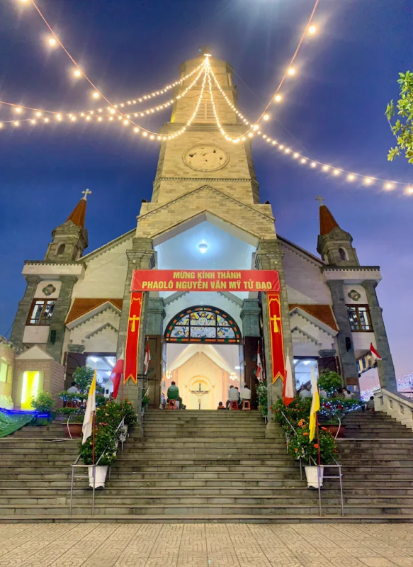 Giờ lễ Nhà thờ Trung Mỹ Tây